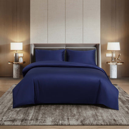 Aulaire 60s 3-piece Duvet Cover and Pillowcase Set. Sateen in Royal blue.